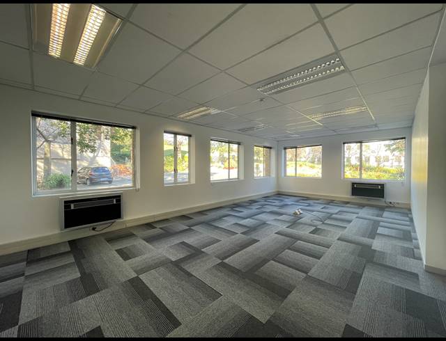322M² OFFICE TO LET IN SANDTON CENTRAL